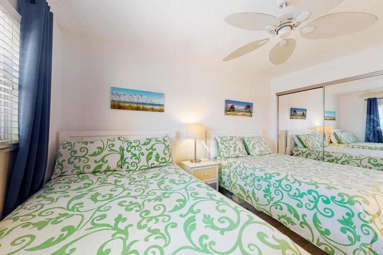 Holiday Villas III 201 Clearwater Beach Exterior photo